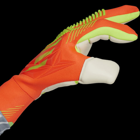 Adidas Predator Pro Fingersave Goalkeeper Gloves HC0620