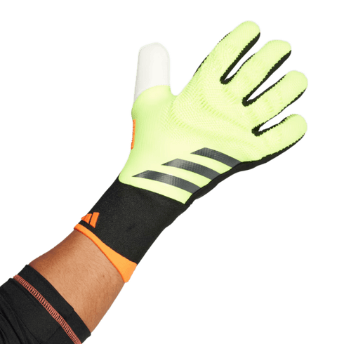 Adidas Predator Pro Goalkeeper Gloves IQ4032