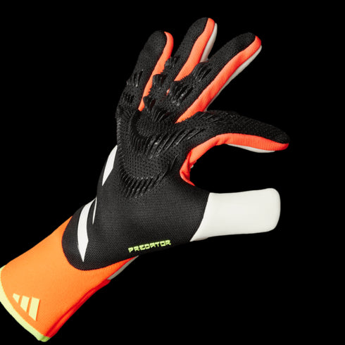 Adidas Predator Pro Goalkeeper Gloves IQ4034