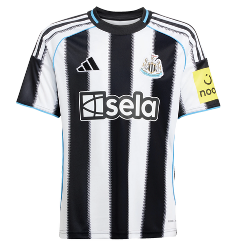 Newcastle United home jersey with black and white vertical stripes, blue trim, club crest, Adidas logo, and "sela" sponsor. A yellow "noon" patch is visible on the sleeve.