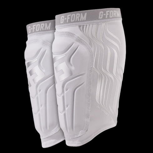 G-Form V2 NOCSAE Shin Guards VSN03159154