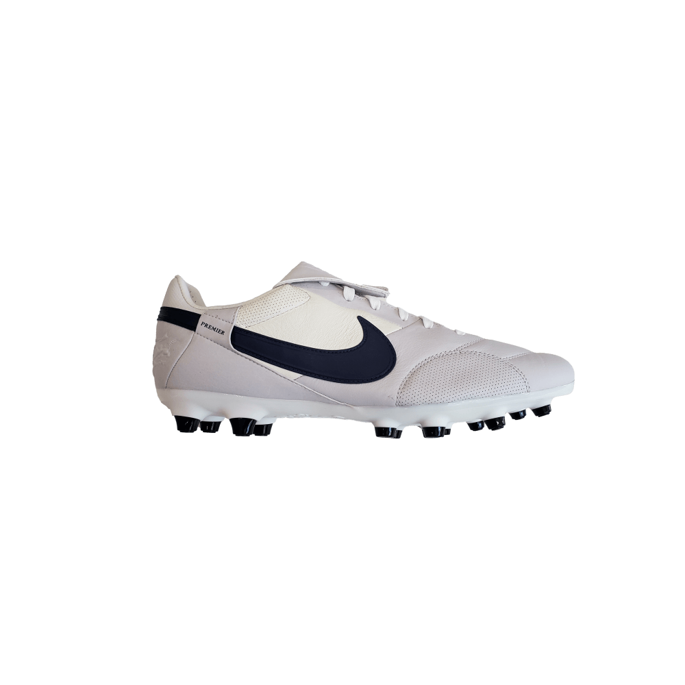 nike premier ii fg white black